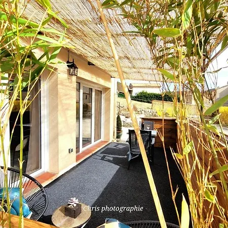 Entre Ciel Et Verdon カステラーヌ