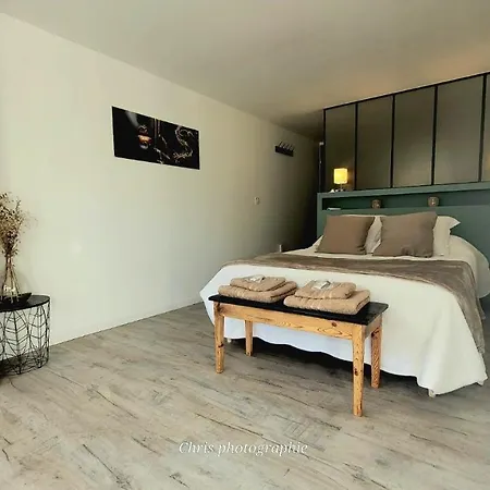 Entre Ciel Et Verdon カステラーヌ