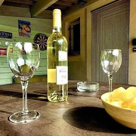 アパート Entre Ciel Et Verdon カステラーヌ